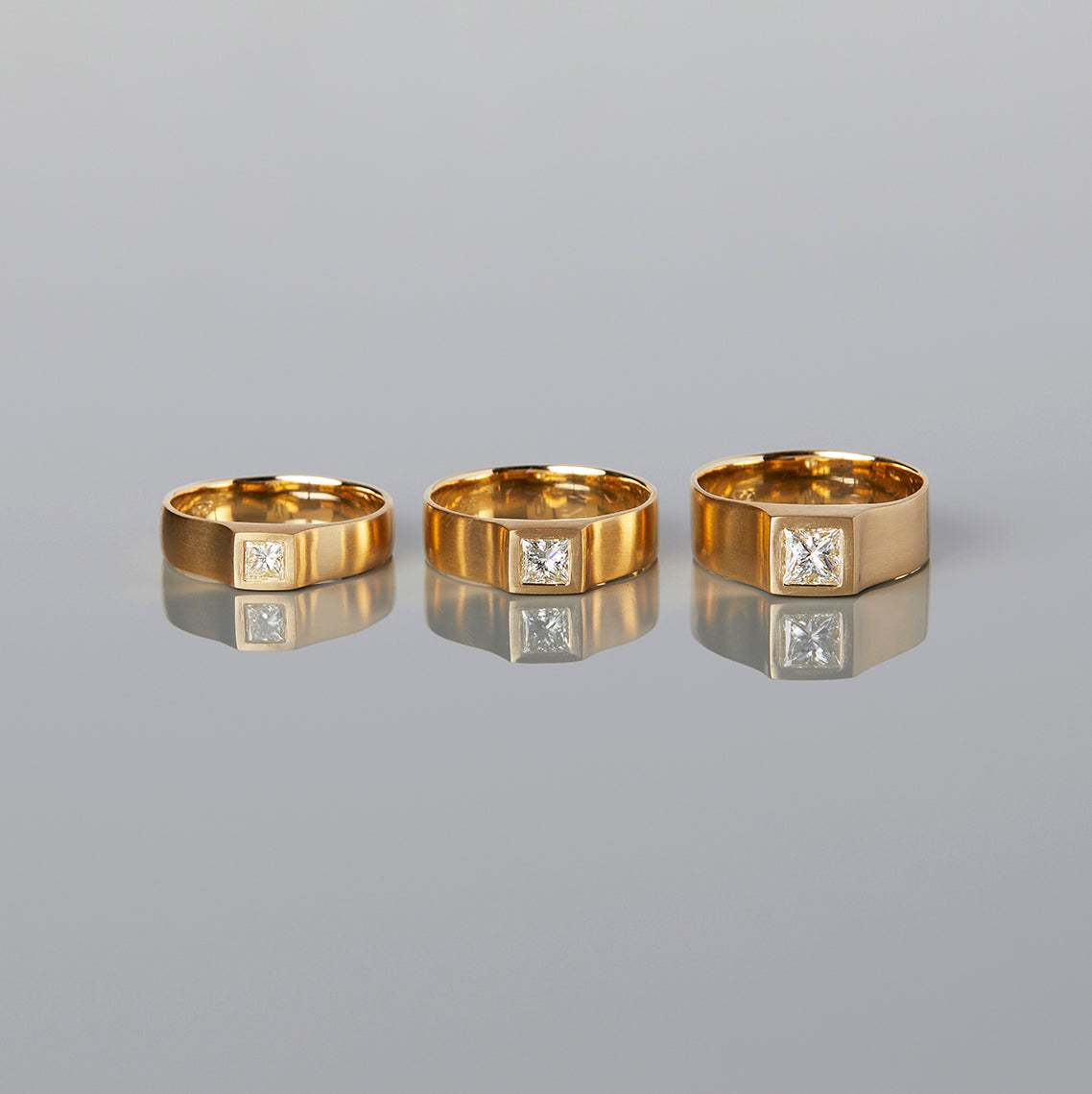 0.50 Carat Princess Cut White Diamond Signet Ring | R32006W