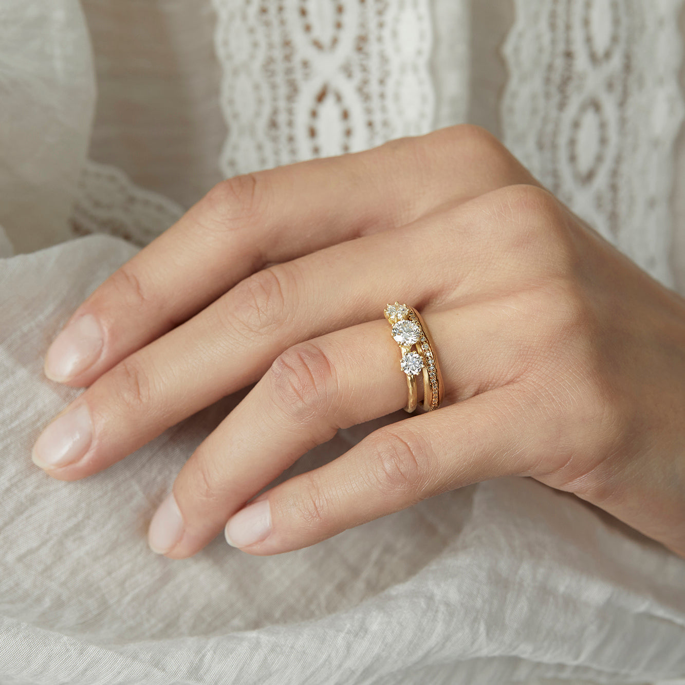 Queen Triple White Diamond Blooming Ring | R19021W