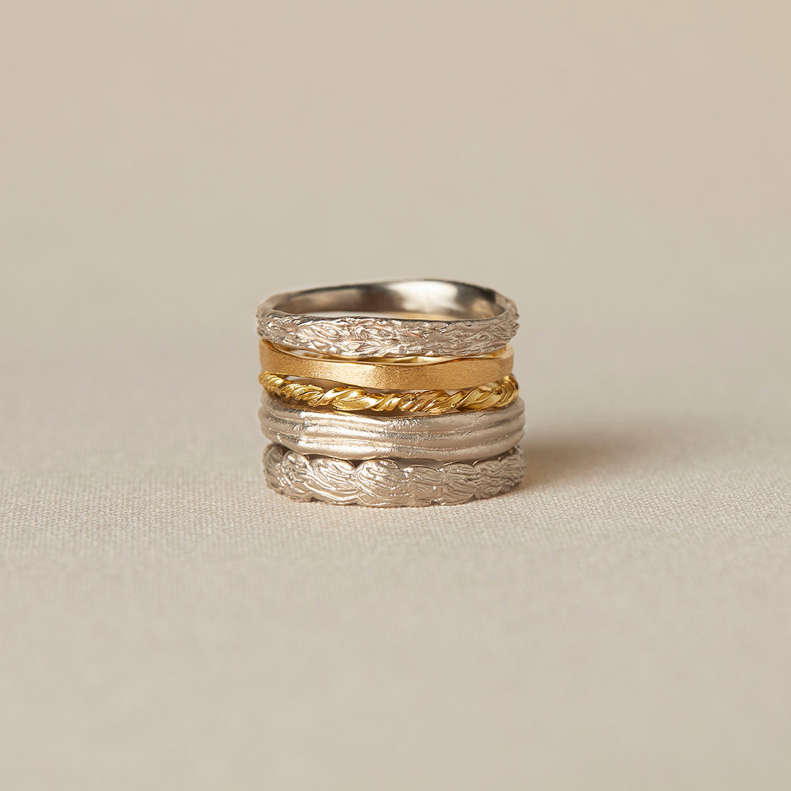 3mm Cloud Band | R40001