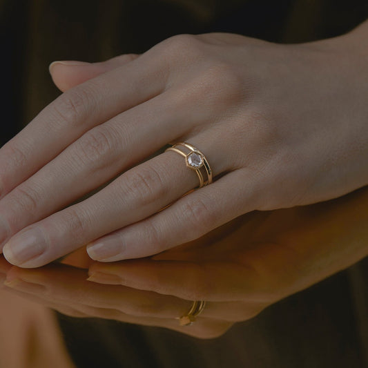 Inlaid Diamond Band | R0203W