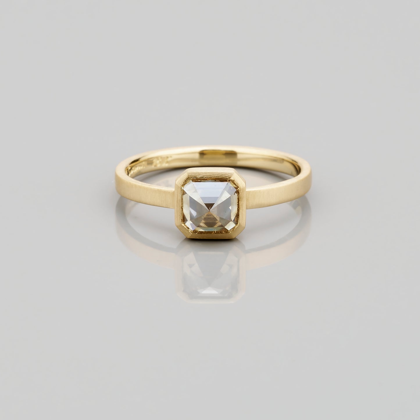 18K Yellow Gold