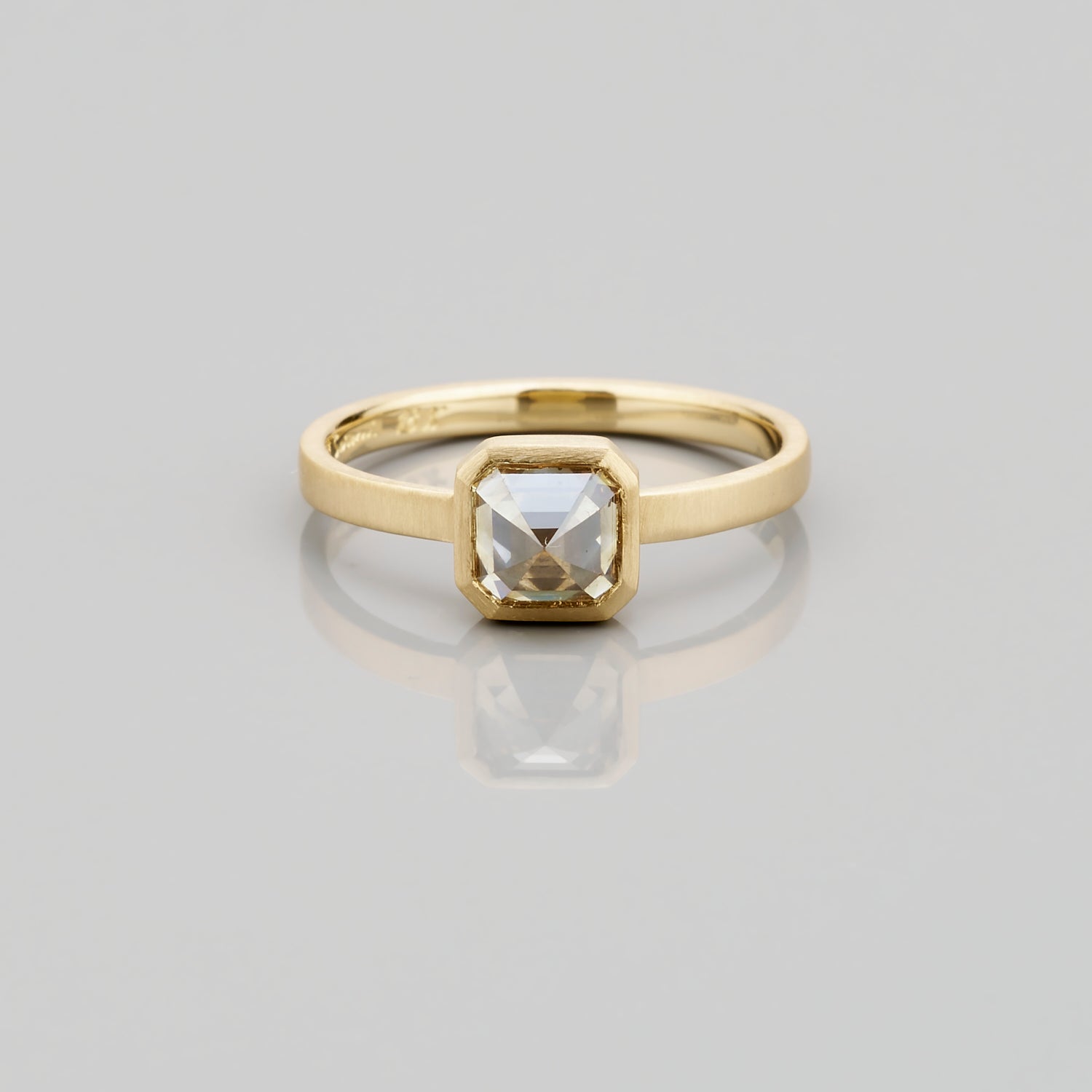 18K Yellow Gold