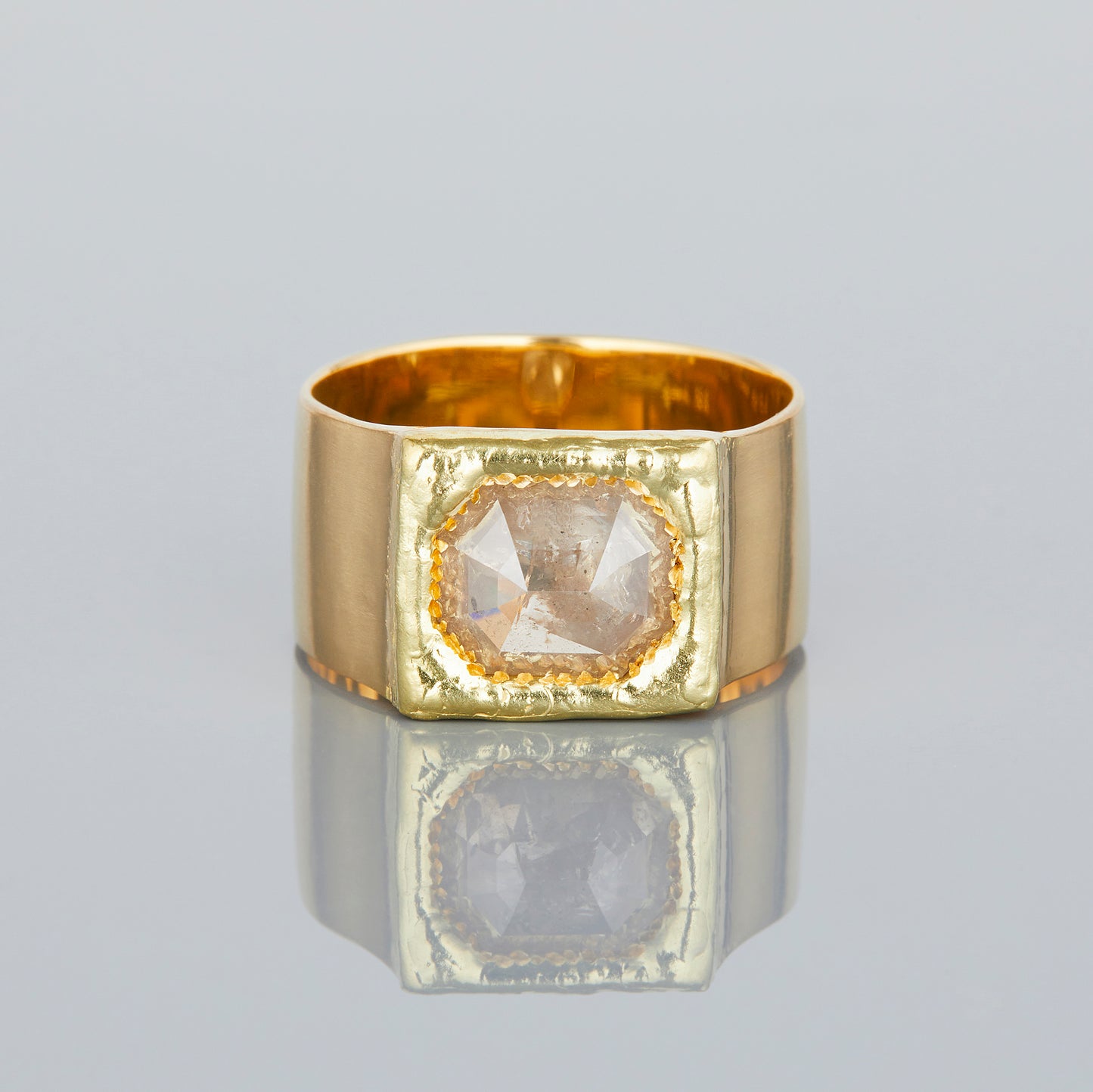 18K Yellow Gold