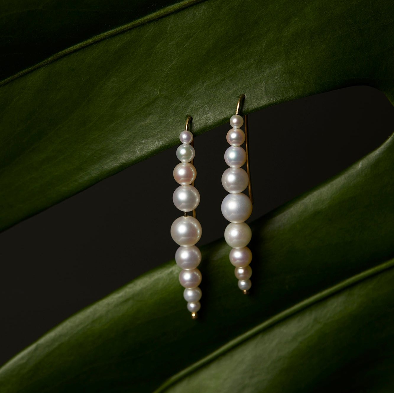 E7801P | Cascading White Pearl Drop Earrings