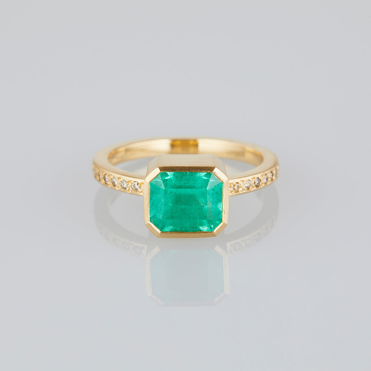 18K Yellow Gold 