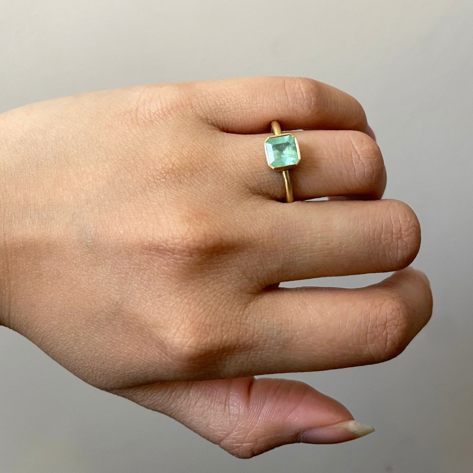 18K Yellow Gold On Model