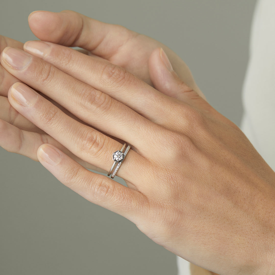 4.5mm White Diamond Hexagon Ring | R2205W