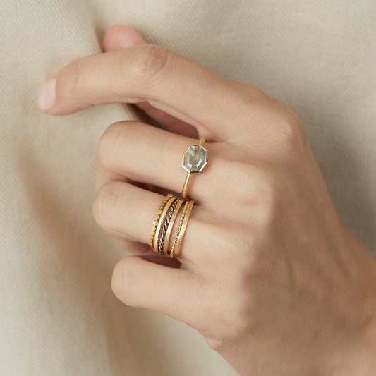 18K Yellow Gold on Model