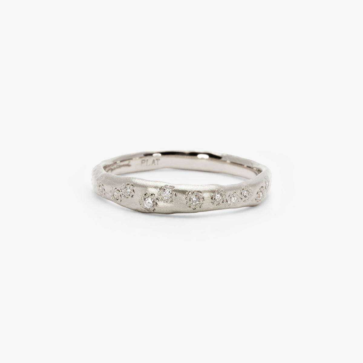 Encrusted Diamond Band | R21001W