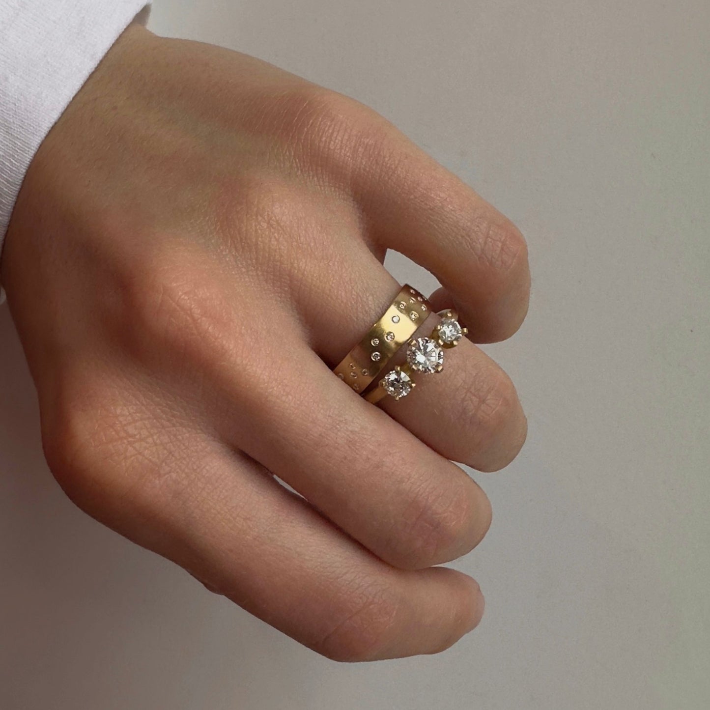 18K Yellow Gold on model