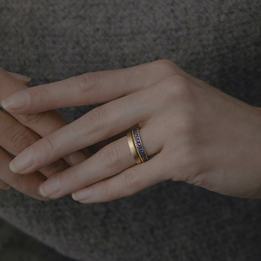 Dot Textured Band | R0604