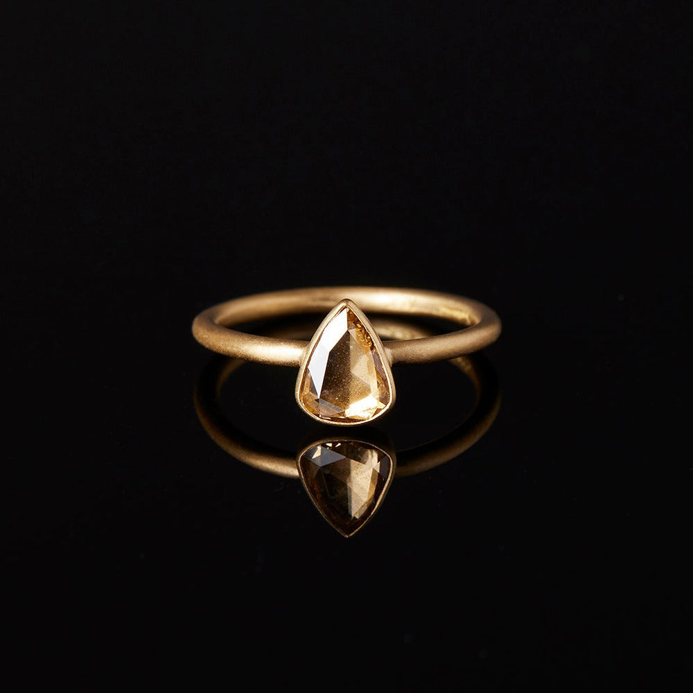 18K Yellow Gold 