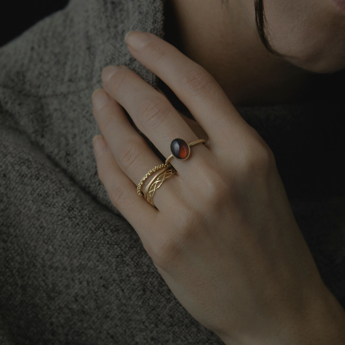 Garnet Glacé Ring | R12001GN