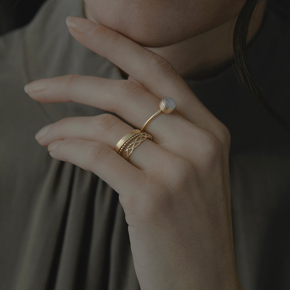 2.59 Carat One-of-a-Kind Star Sapphire Ring | SSR2-OOAK